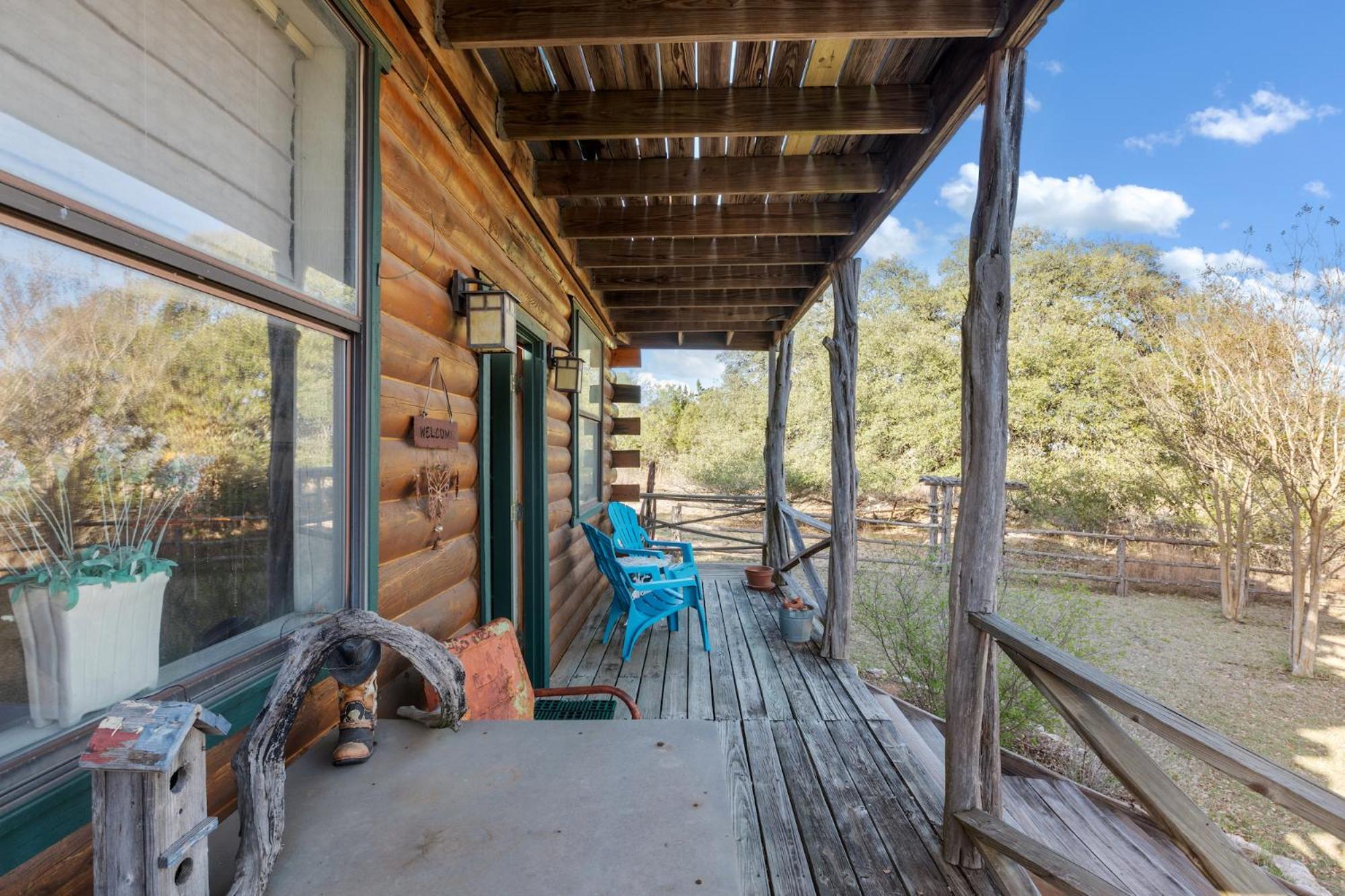 Mighty Oak Log Cabin Fredericksburg Extérieur photo