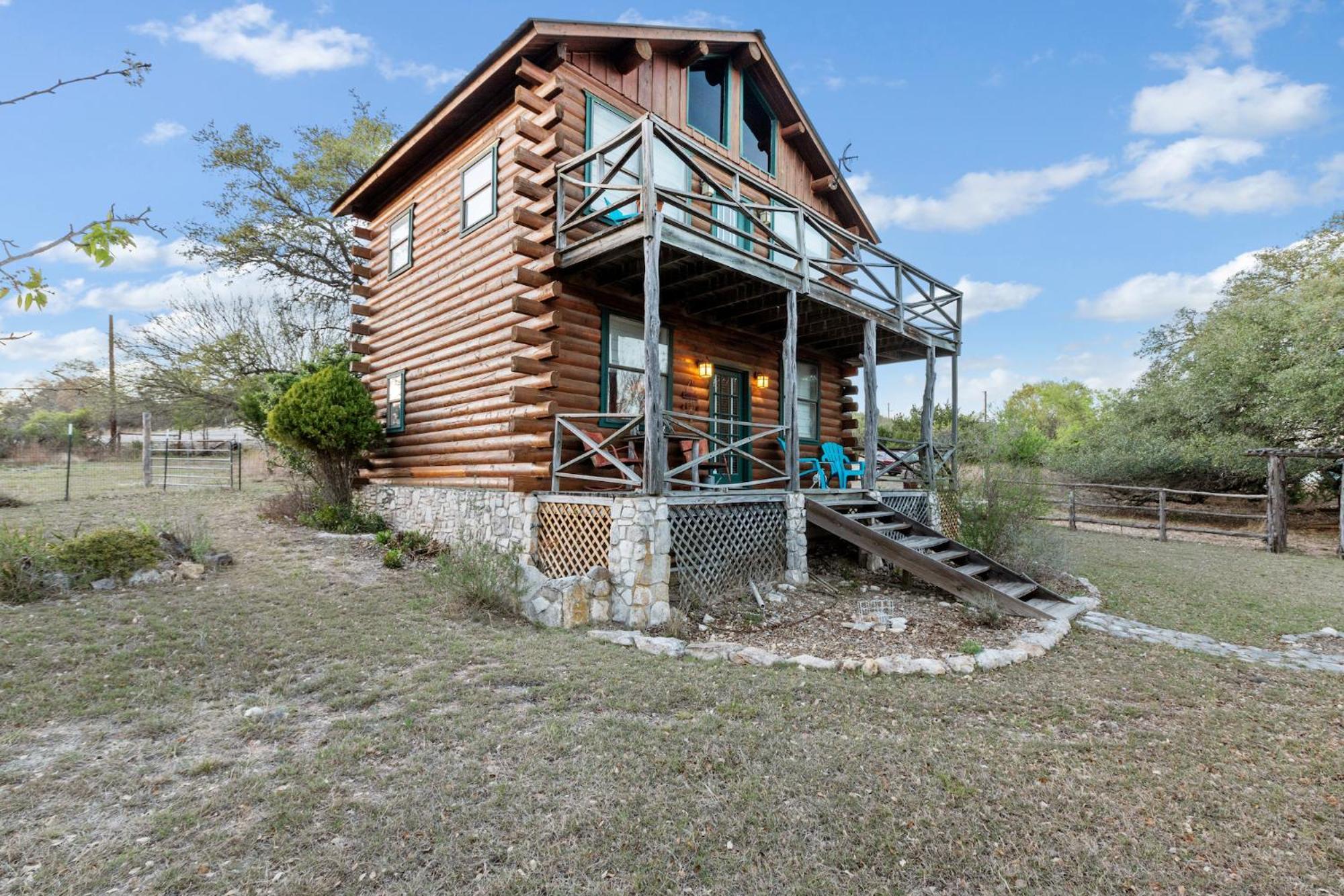 Mighty Oak Log Cabin Fredericksburg Extérieur photo