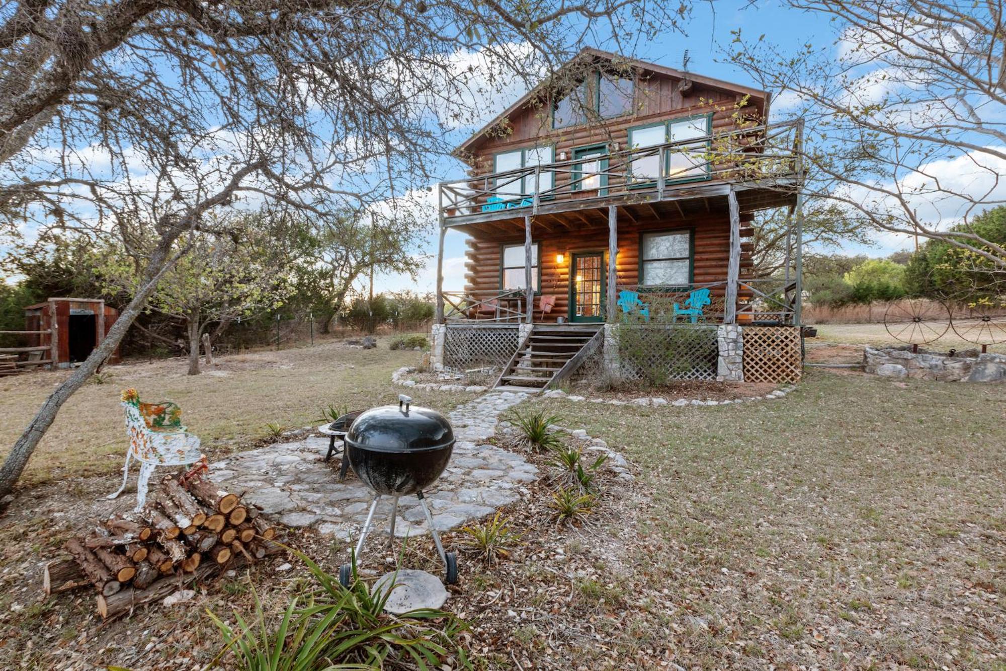 Mighty Oak Log Cabin Fredericksburg Extérieur photo