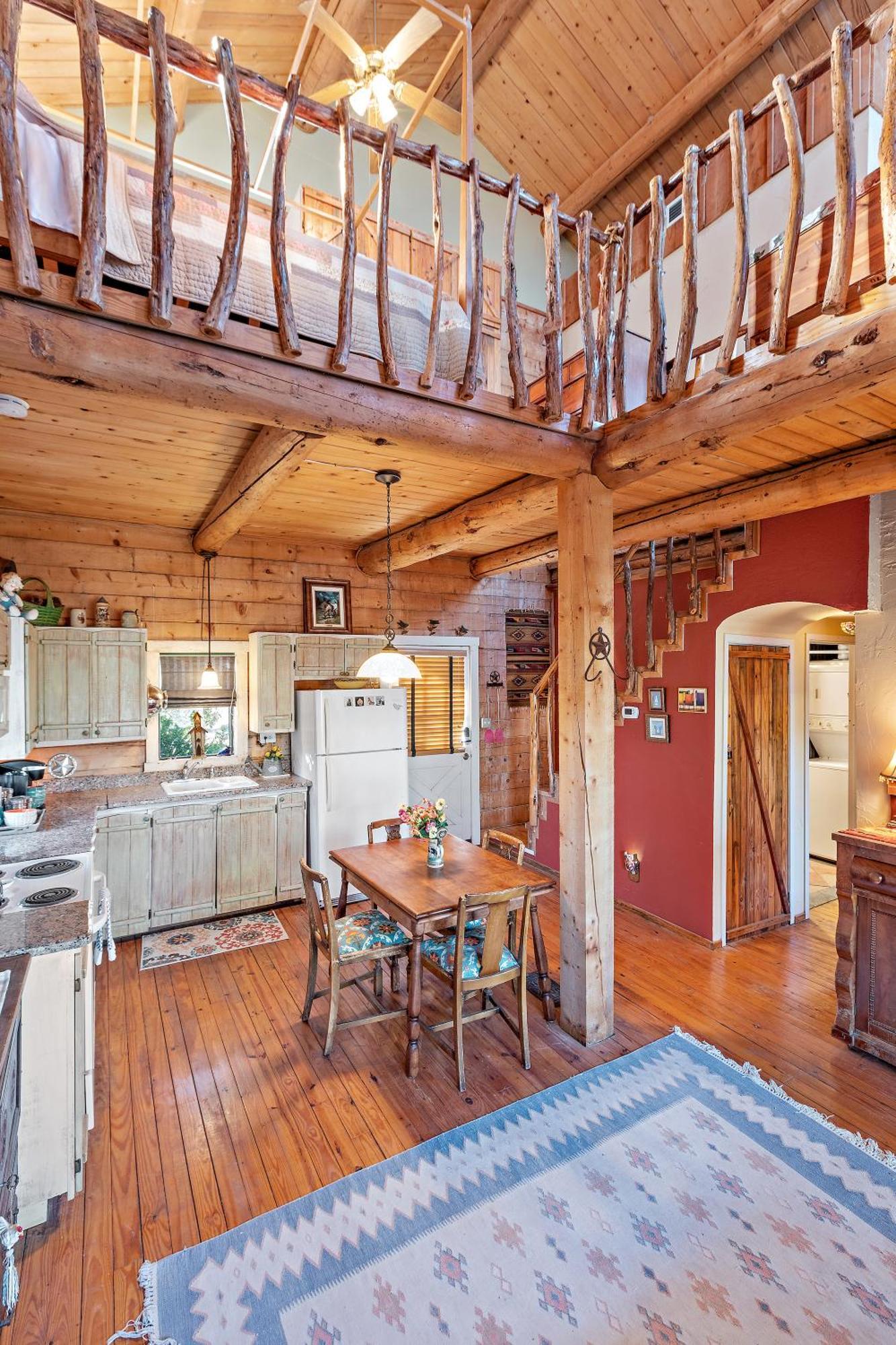 Mighty Oak Log Cabin Fredericksburg Extérieur photo